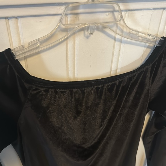 Black Velvet Boohoo Dress - Size 16 - Picture 4 of 6